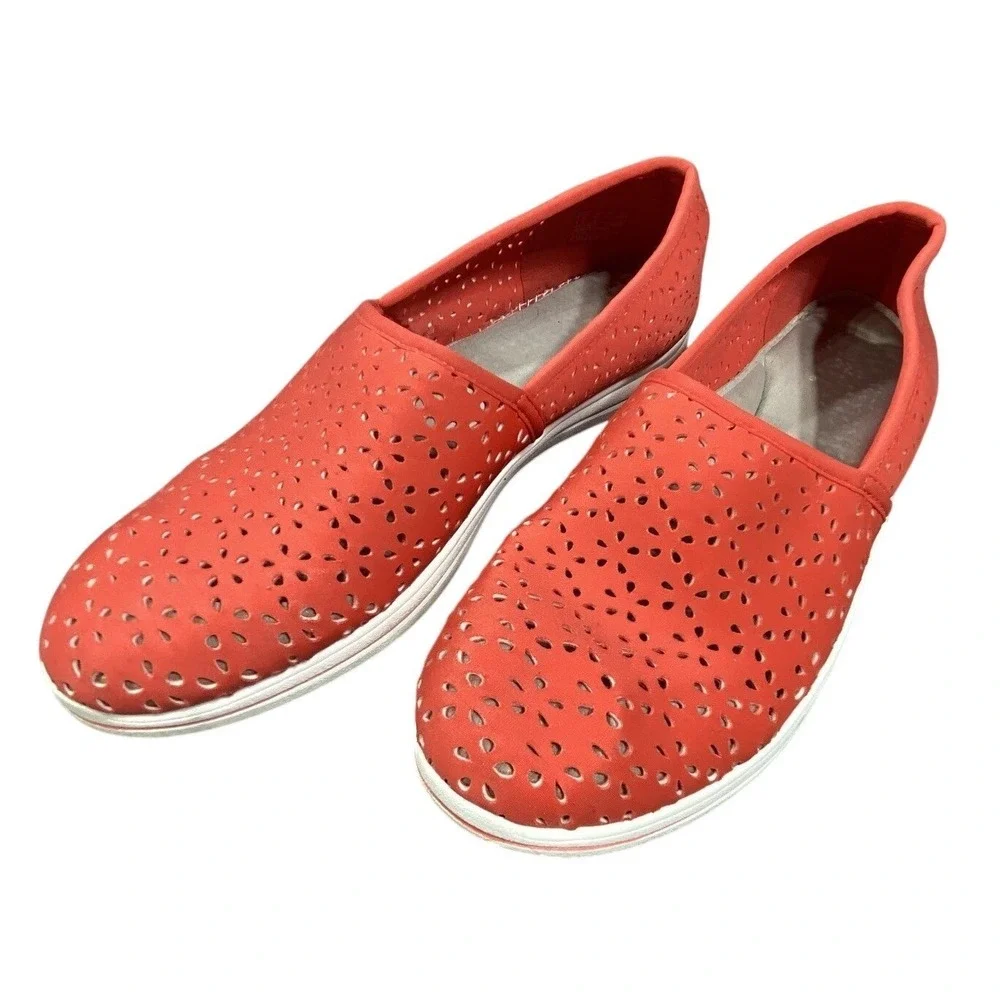 Clarks Breeze Women Size 8.5 W Wide Emily Slip-On Grenadine Synthetic Floral Cut